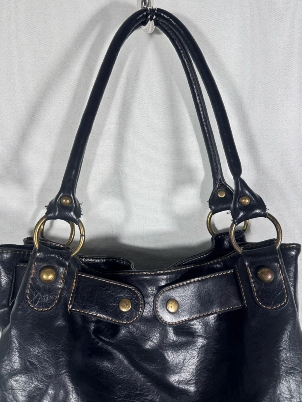 Axcess Liz Claiborne Black Slouchy Vegan Leather Shoulder Bag